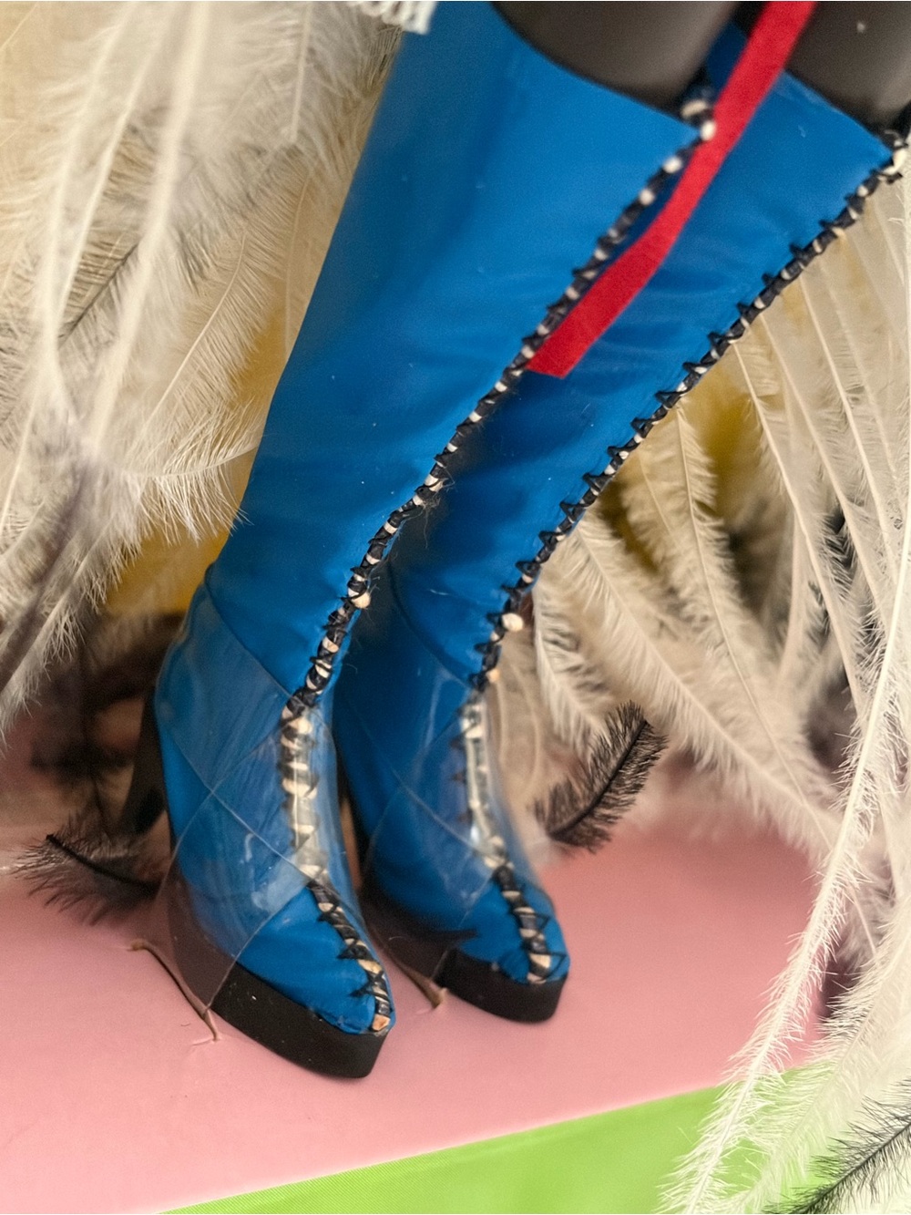 RARE Mbili by Byron Lars Barbie from Treasures of Africa series Mattel 2002 NRFB - Picture 7 of 17